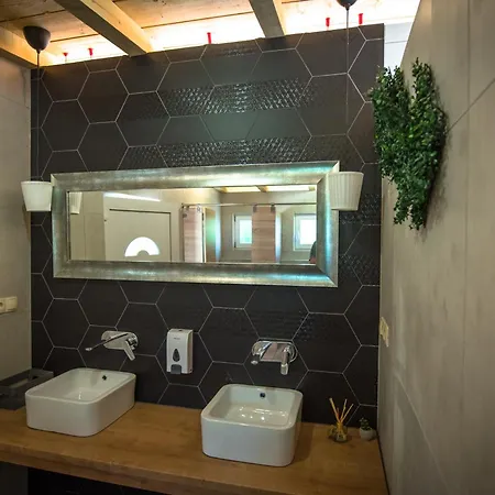 Rock Oak 2 * Imotski